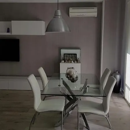 Apartament *